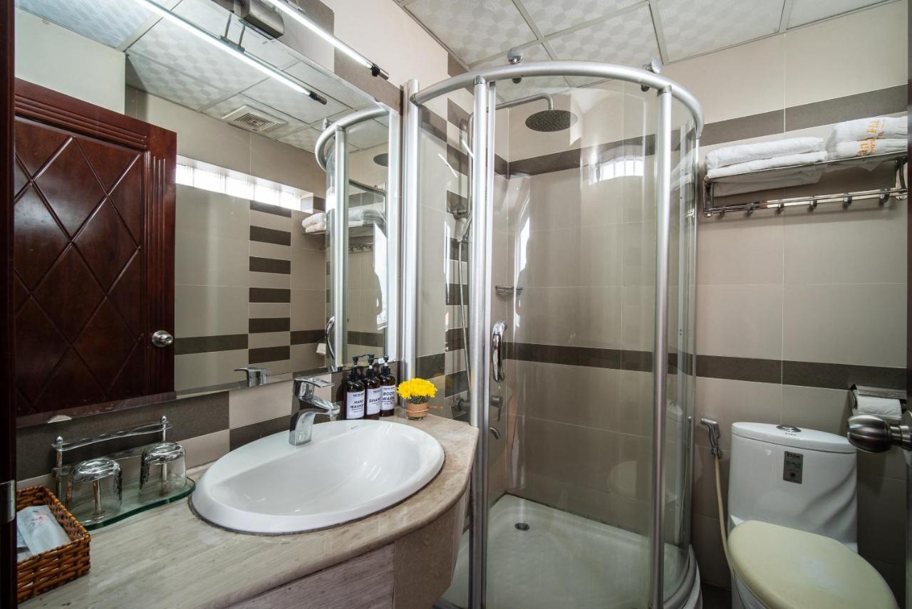 Van Ha Hotel Хошимін Екстер'єр фото